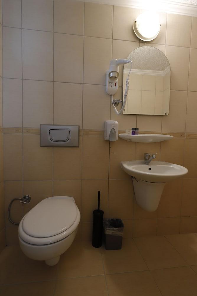 Atici Hotel Antalya Extérieur photo
